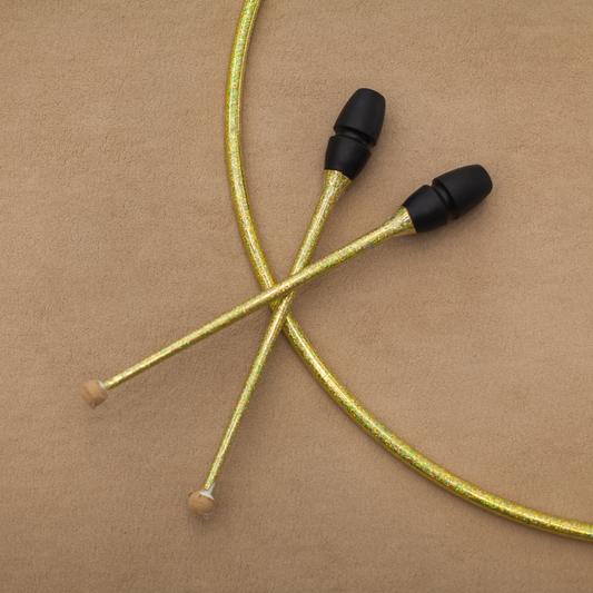 Cómo decorar los aparatos de gimnasia rítmica: guía completa de cintas adhesivas